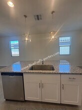 4864 E Julian Wash Dr in Tucson, AZ - Building Photo - Building Photo