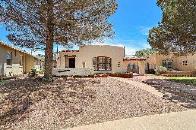 1104 Madeline Dr in El Paso, TX - Building Photo - Building Photo