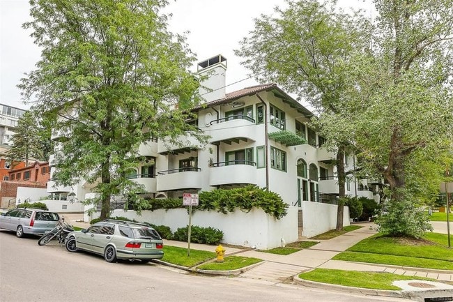 property at 704 Pearl St