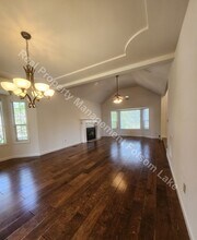 112 Woodsmoke Way in Folsom, CA - Building Photo - Building Photo