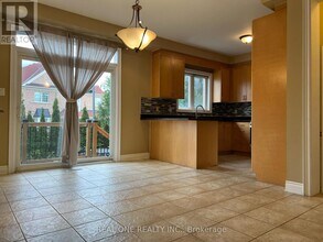 58 Gordon Weeden Rd in Markham, ON - Building Photo - Building Photo