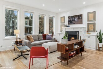 3837 N Kenmore Ave in Chicago, IL - Building Photo - Building Photo