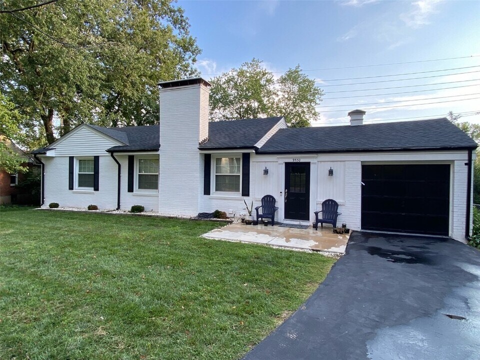 9530 Park Ln in St. Louis, MO - Building Photo