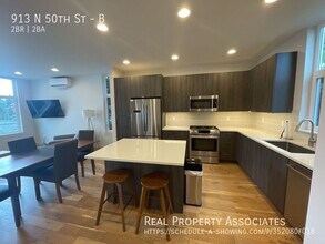 913 N 50th St in Seattle, WA - Building Photo - Building Photo