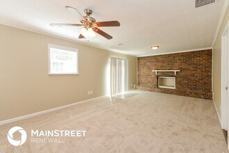 7918 Stanebrook Dr in Jonesboro, GA - Building Photo - Building Photo