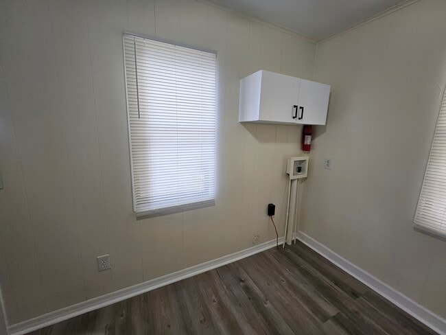 7009 Old Middleburg Rd S, Unit 7009 in Jacksonville, FL - Foto de edificio - Building Photo