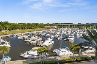102 Yacht Harbor Dr in Palm Coast, FL - Building Photo - Building Photo