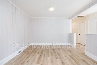 7726 Wallace Ln in Charlotte, NC - Building Photo - Building Photo