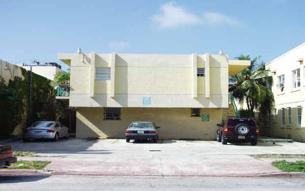 Aimee Apartments I & II in Miami Beach, FL - Building Photo - Building Photo