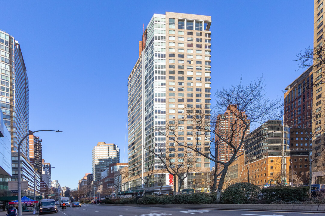 One Lincoln Square in New York, NY - Building Photo