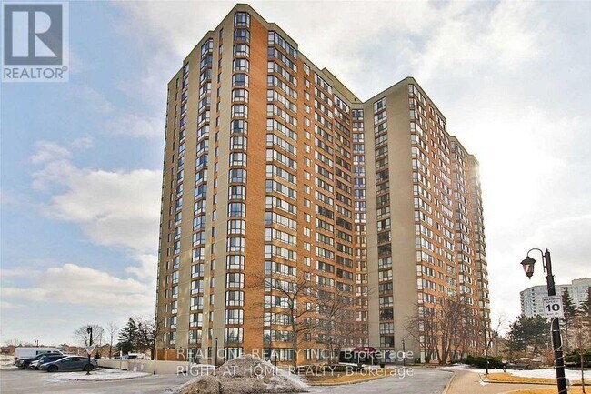 property at 75-1775 Bamburgh Cir