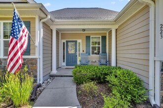 223 Royal Tern Dr in Sneads Ferry, NC - Building Photo - Building Photo