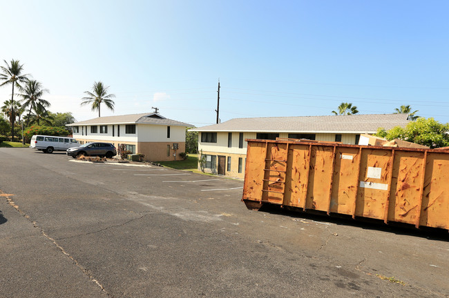 Kama'aina Hale Apartments in Kailua Kona, HI - Building Photo - Building Photo