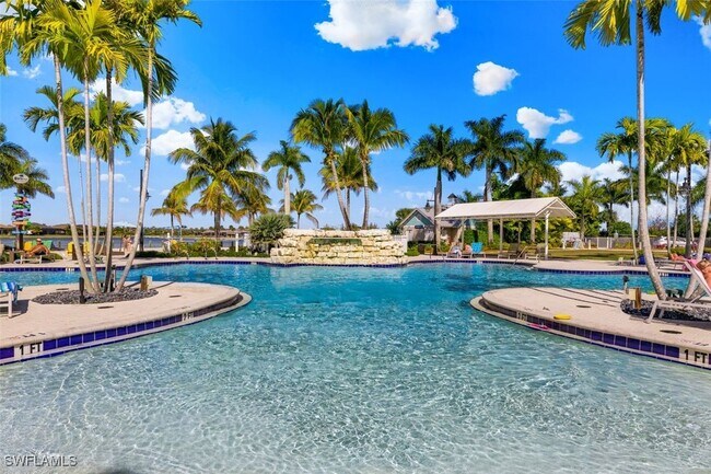 property at 14644 Edgewater Cir