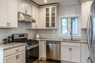 10 Nantasket Ave in Boston, MA - Building Photo - Building Photo