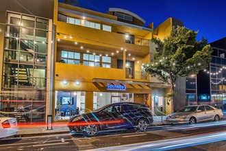 Silicon Beach Lofts in Santa Monica, CA - Building Photo - Building Photo