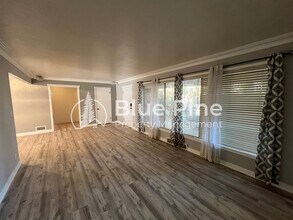 175 W 17th St in Idaho Falls, ID - Building Photo - Building Photo