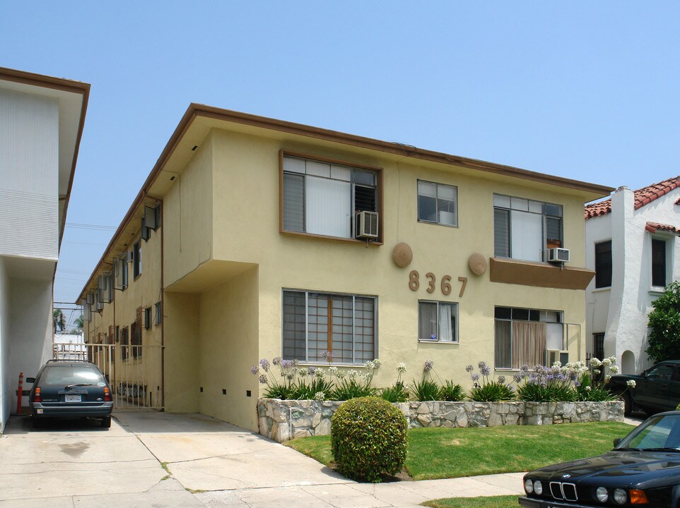 8367 Blackburn Ave in Los Angeles, CA - Building Photo