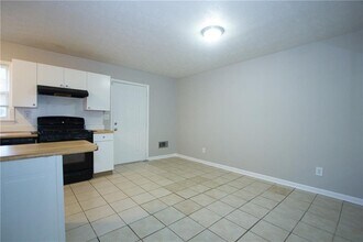 2139 Golfview Dr SE in Conyers, GA - Building Photo - Building Photo