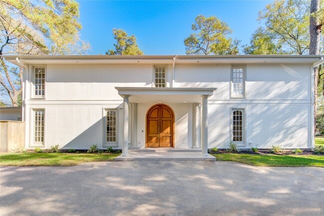 property at 50 Saddlebrook Ln