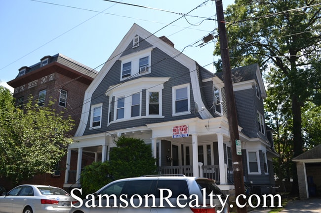 67 Medway St in Providence, RI - Foto de edificio - Building Photo