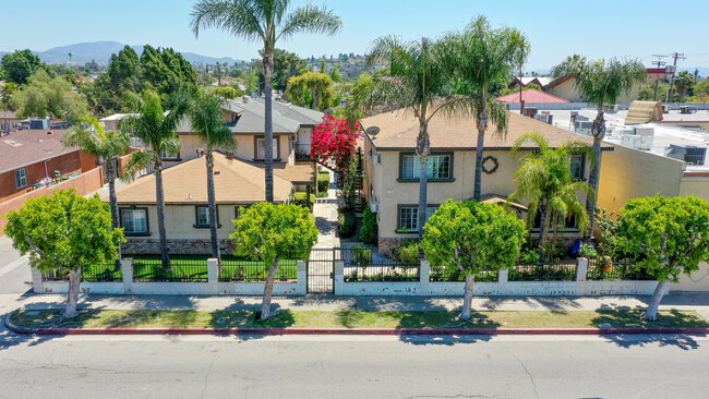 13226 Paxton St in Pacoima, CA - Building Photo - Building Photo