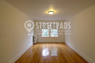 155 Summer St in Somerville, MA - Building Photo