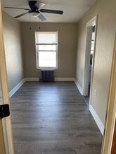 57 W 2nd St, Unit 2 in Xenia, OH - Building Photo - Building Photo