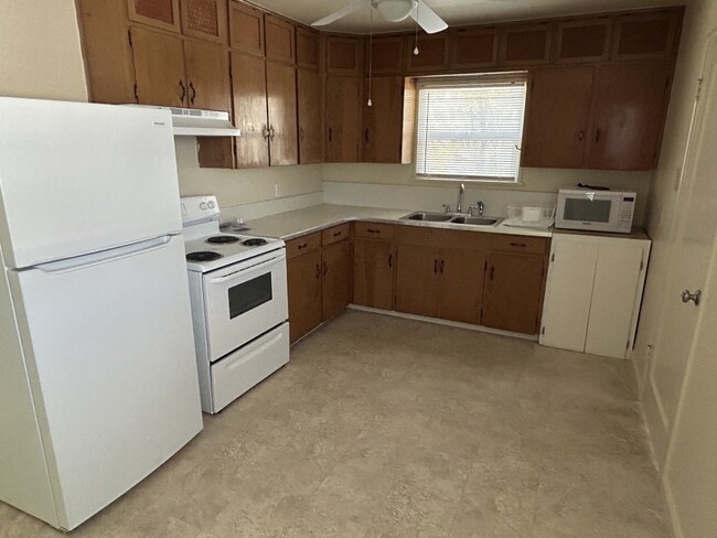 740 Rougeot Pl in San Luis Obispo, CA - Building Photo - Building Photo
