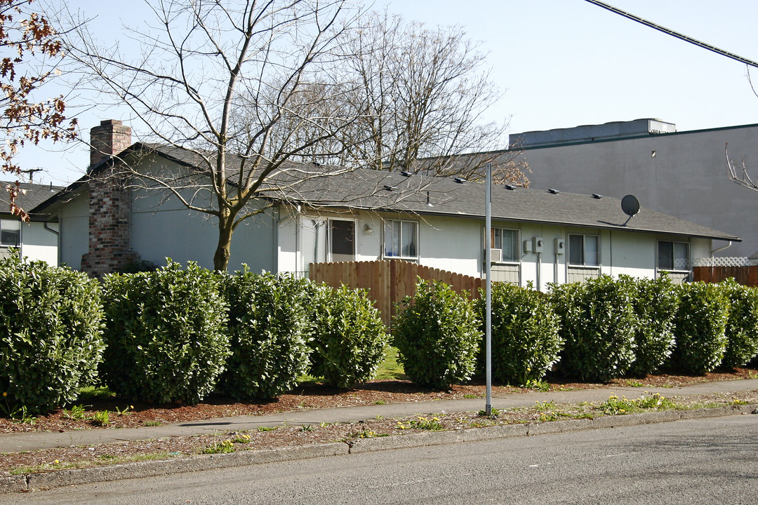 2810 Kauffman Ave in Vancouver, WA - Foto de edificio