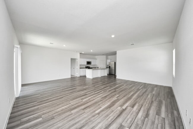 property at 2005 Corsica Crk Ln