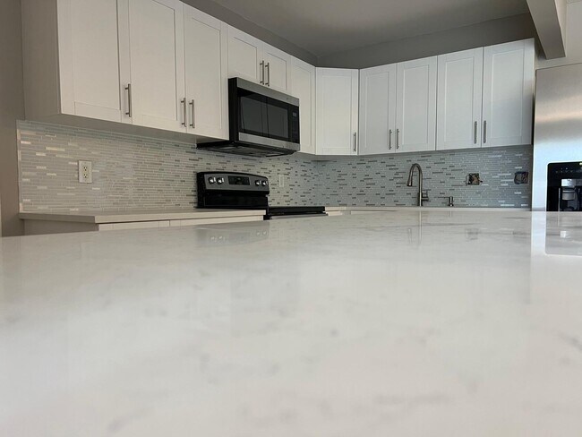 3777 Gull Rd in Palm Beach Gardens, FL - Building Photo - Building Photo