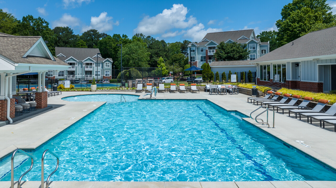 Cambridge Apartments in Raleigh, NC - Foto de edificio