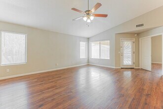 10919 E Catalina Ave in Mesa, AZ - Building Photo - Building Photo