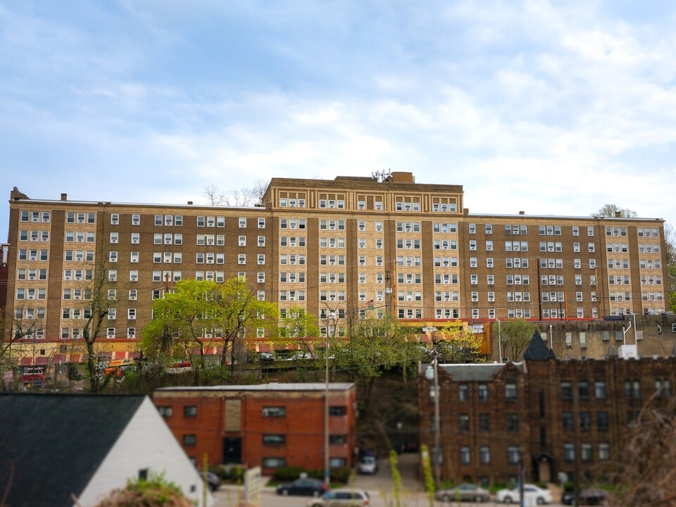 Morrowfield in Pittsburgh, PA - Foto de edificio