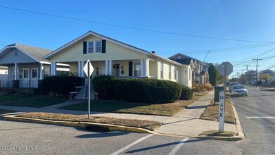 119 14th Ave in Belmar, NJ - Building Photo - Building Photo