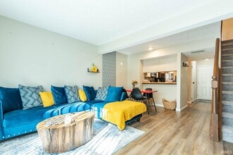 2457 S Burberry Ln in Bloomington, IN - Building Photo - Building Photo