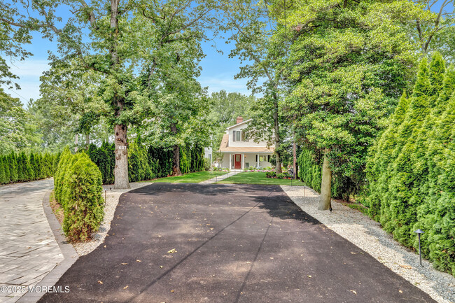 637 Beacon Blvd in Sea Girt, NJ - Building Photo - Building Photo