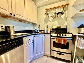 354 Beacon St in Boston, MA - Building Photo - Building Photo