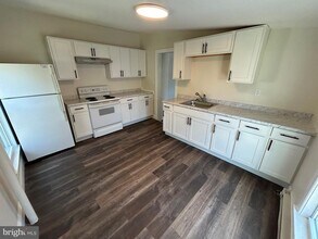 35 N Hartley St in York, PA - Building Photo - Building Photo