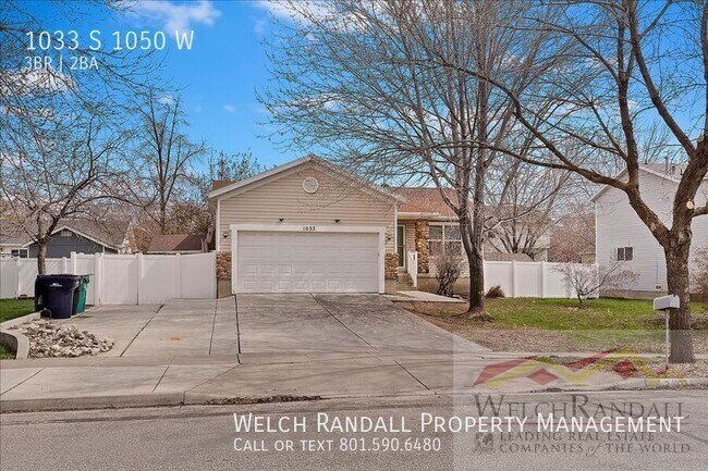 1033 S 1050 W in Woods Cross, UT - Foto de edificio - Building Photo