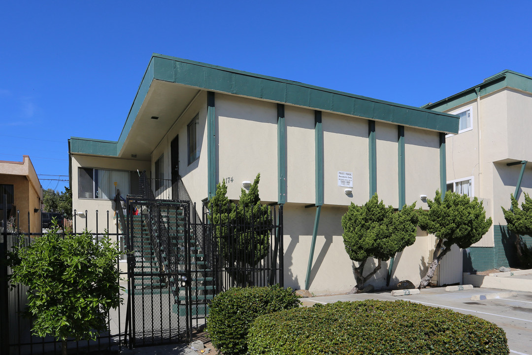 Park Gardens in San Diego, CA - Building Photo