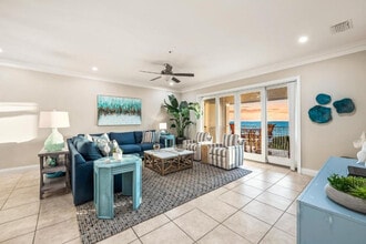 6426 Gulf Dr in Holmes Beach, FL - Building Photo - Building Photo