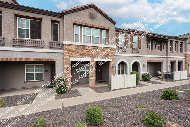 property at 2353 E Huntington Dr