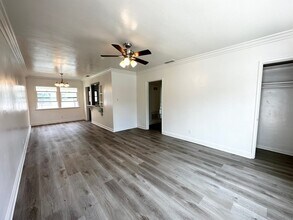 379 E 17th St in San Bernardino, CA - Building Photo - Building Photo