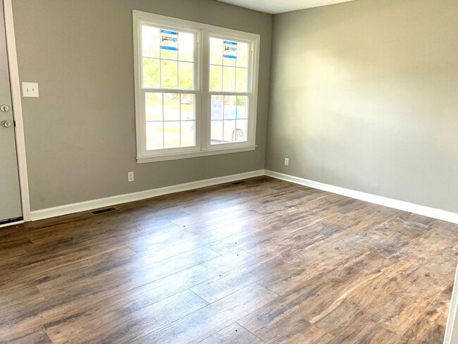 512 Kellia Dr in Clarksville, TN - Building Photo - Building Photo