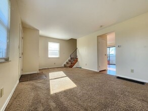 2527 Sonora Dr in Grove City, OH - Building Photo - Building Photo