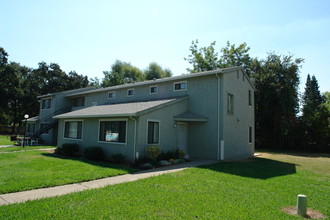 La Vista Verde Apartments in Chico, CA - Building Photo - Building Photo