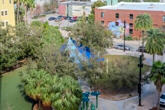 111 N 12th St, Unit 111 N 12th St Unit 1820 in Tampa, FL - Foto de edificio - Building Photo