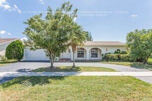 8830 Johnson St in Pembroke Pines, FL - Building Photo